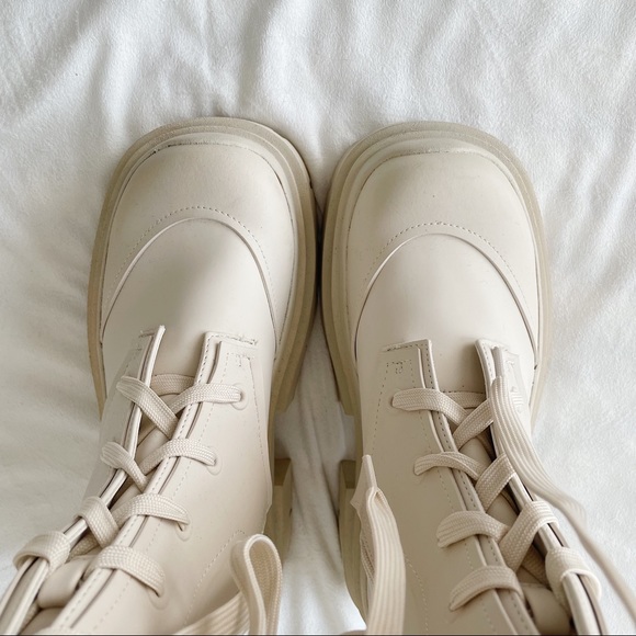 Zara Rubberized Lace-Up Boots Size 35 - Picture 8 of 10